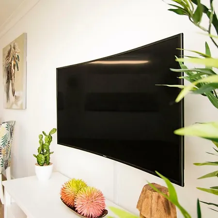 Apartament Flower 23 *